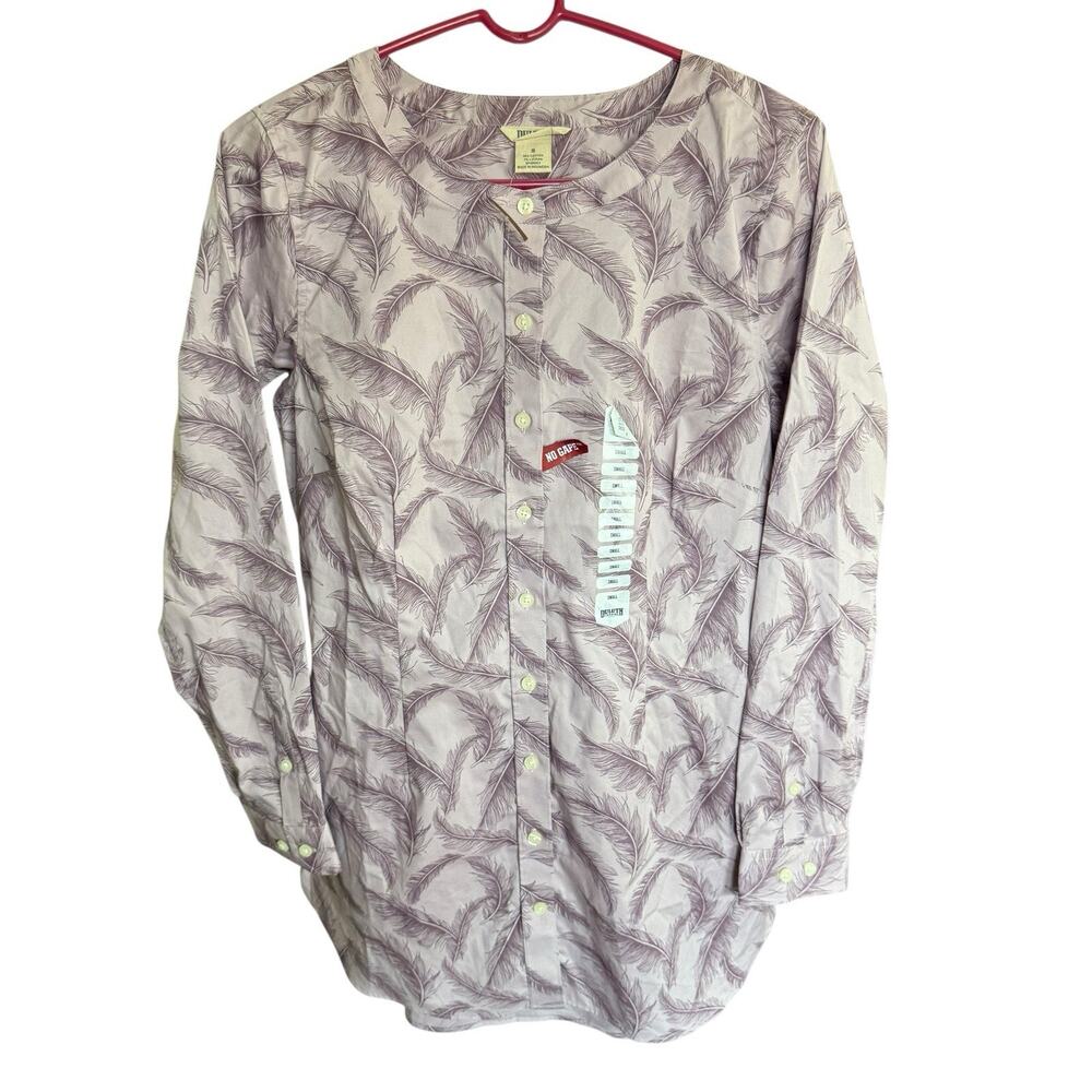 Duluth Trading Co Lavender Feather-Print Button Front Short Sleeve Tee